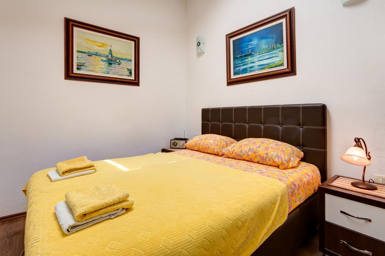 Sea Oasis - Milosevic *